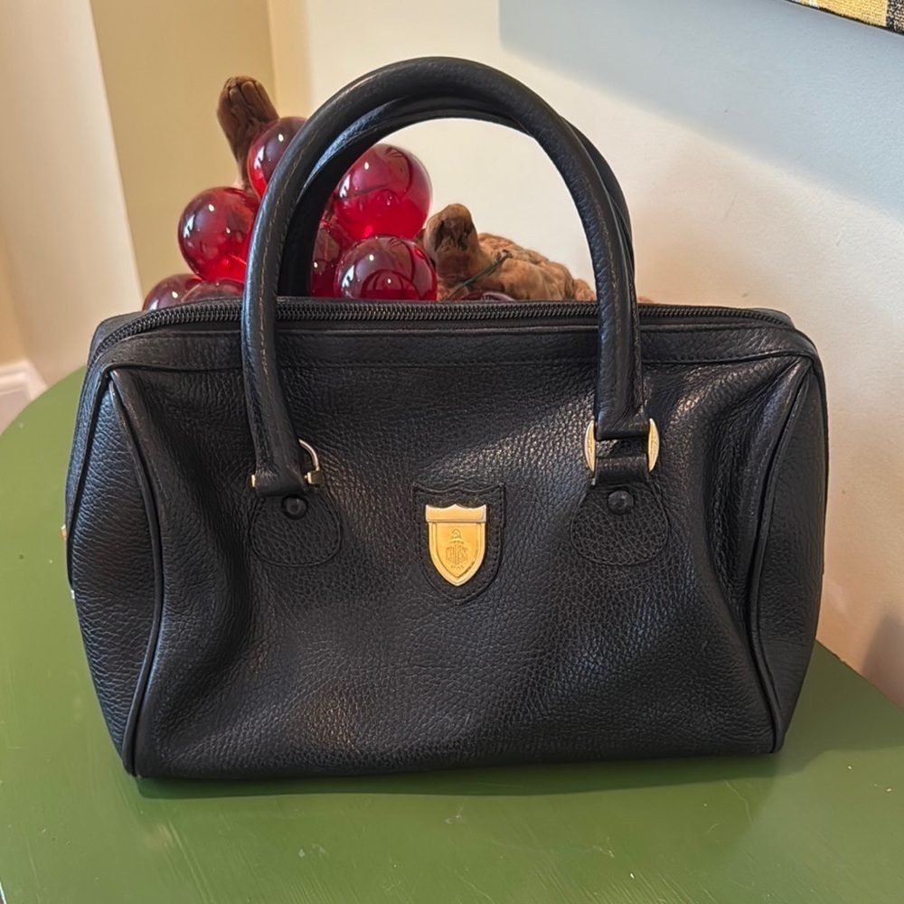 Mark Cross 🔥Sale🔥 authentic Elegant Black Leather Handbag made in Italy